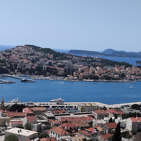 Rooms Anela With Large Common Tarrace And Beautiful Sea View Dubrovnik Bagian luar foto