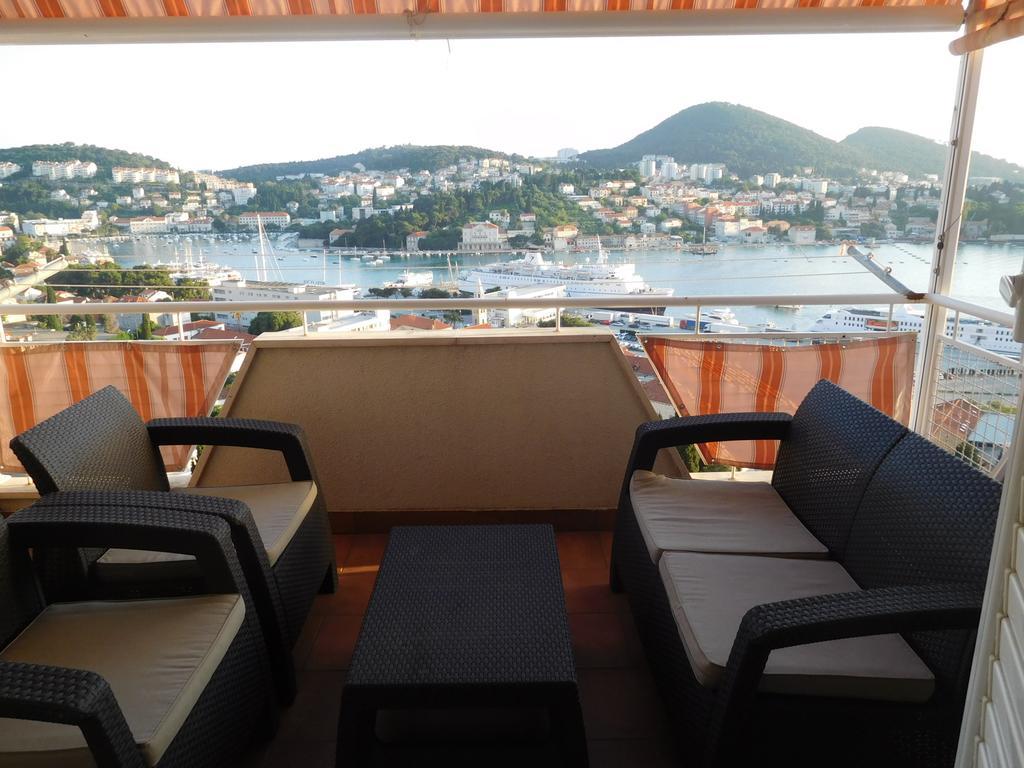 Rooms Anela With Large Common Tarrace And Beautiful Sea View Dubrovnik Bagian luar foto