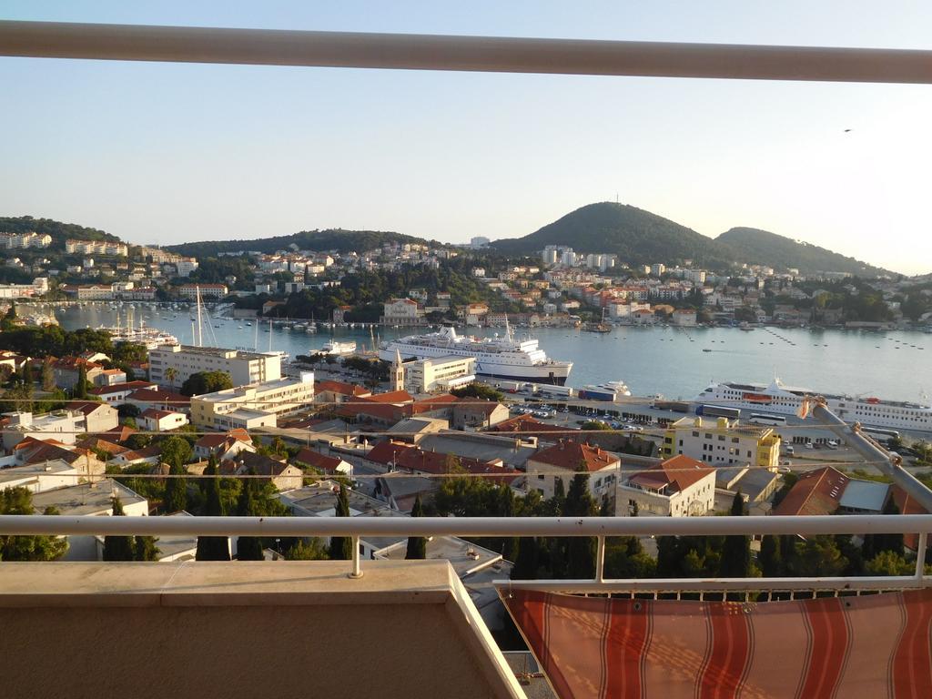 Rooms Anela With Large Common Tarrace And Beautiful Sea View Dubrovnik Bagian luar foto